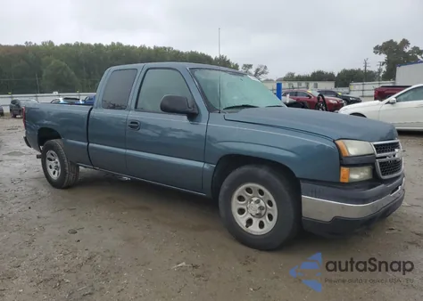 2007 Chevrolet Silverado C1500 Classic z USA, uszkodzony, nr VIN 1GCEC19Z27Z118917